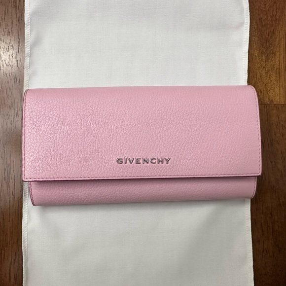 Bright Pink Givenchy Pandora Long Wallet - Picture 1 of 8